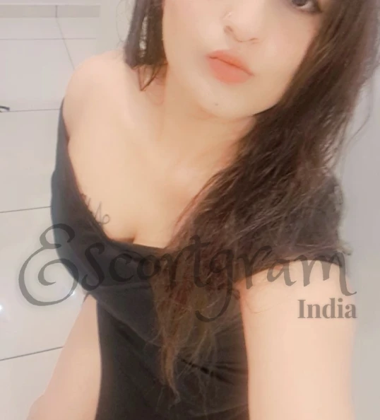 Call Girl Mumbai - Aarpitha Reddy
