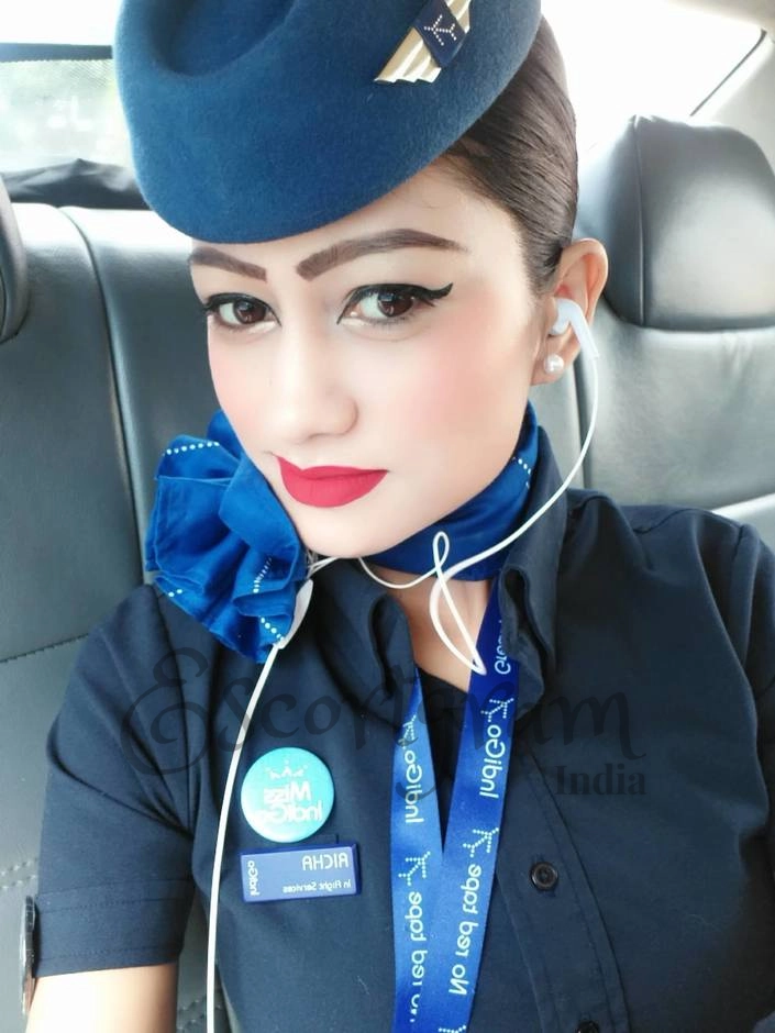 Call Girl Mumbai GAYATRI AGARWAL