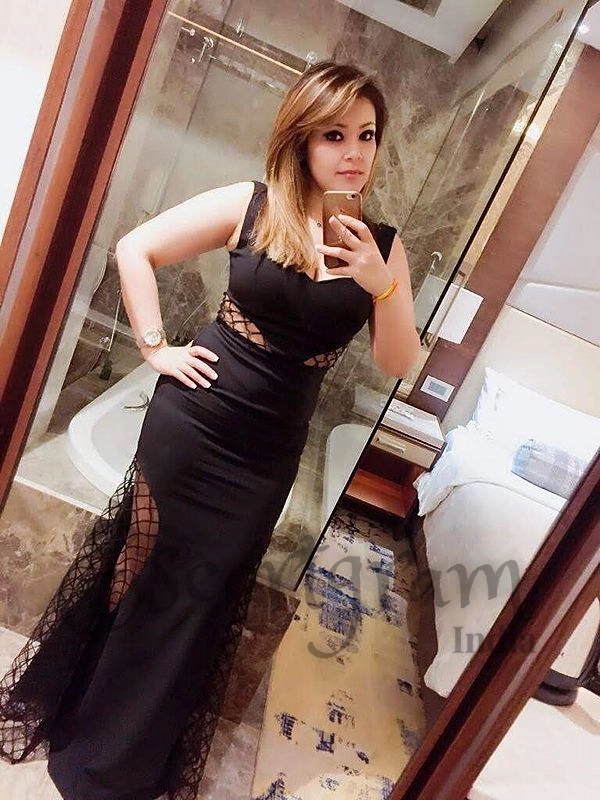 Call Girl Mumbai - Himanshi Rathi