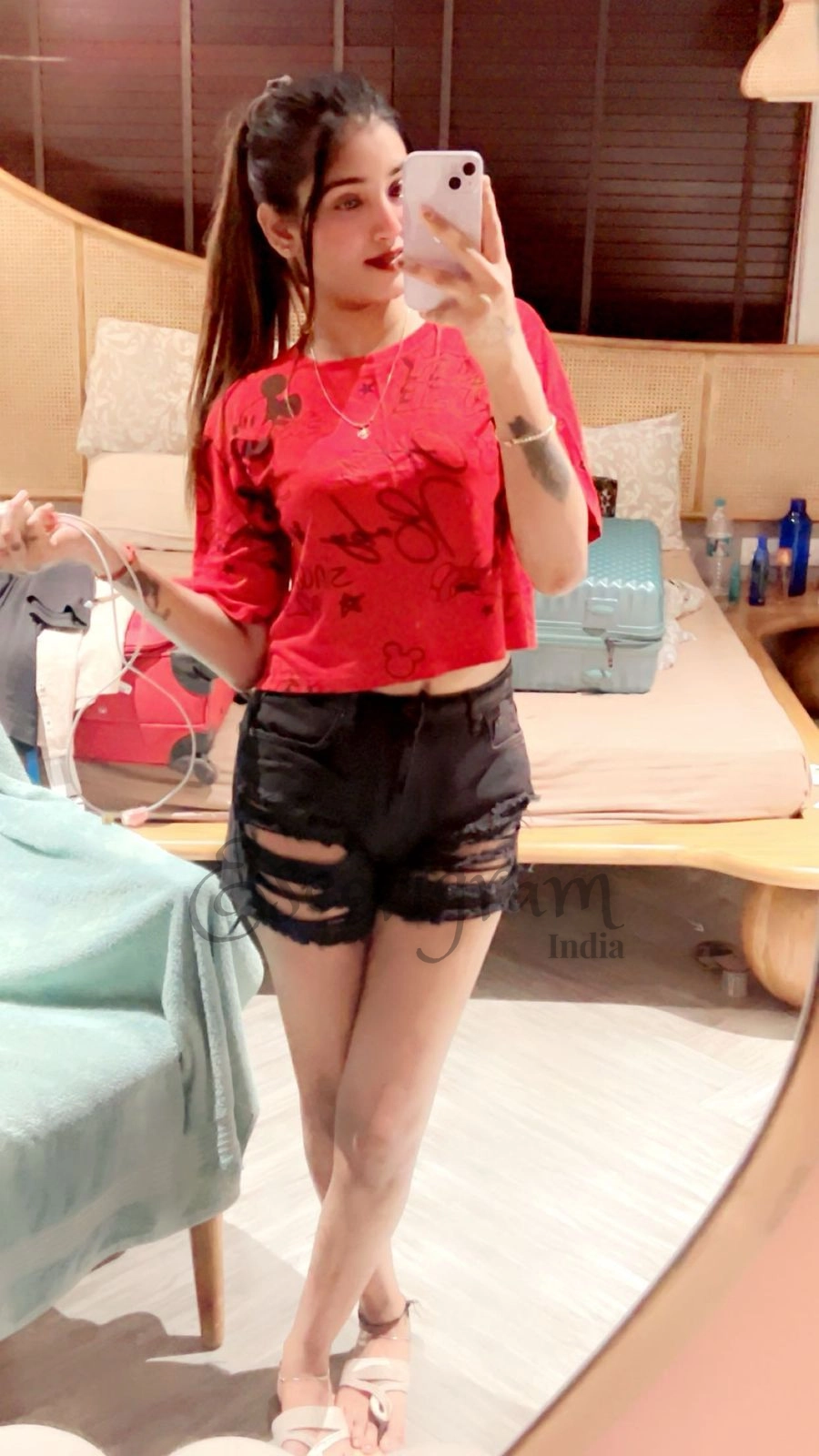 Call Girl MUMBAI Nisha Khan