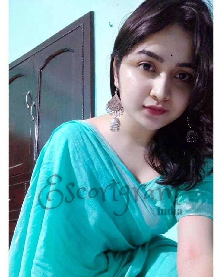 Call Girl Mumbai - Riya Raj