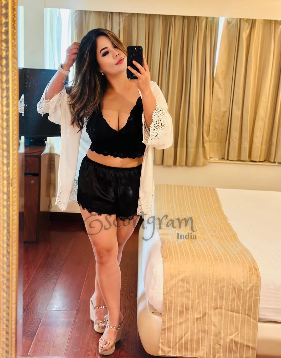 Call Girl MUMBAI Kanikka