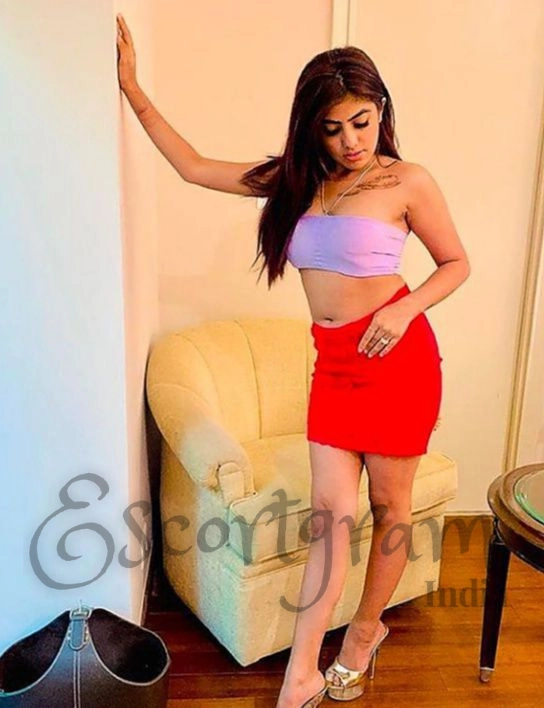 Call Girl Mumbai - Komal Rathi