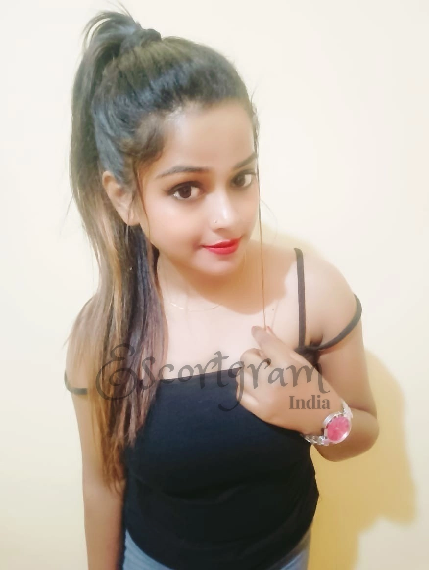 Call Girl Mumbai LAKSHITA ARORA