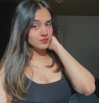 Call Girl MUMBAI Mayera Sharma