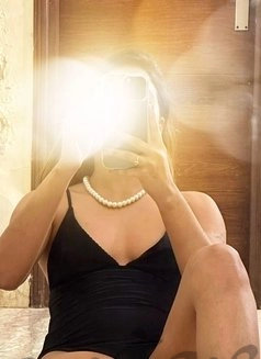 Call Girl MUMBAI Queen Rani
