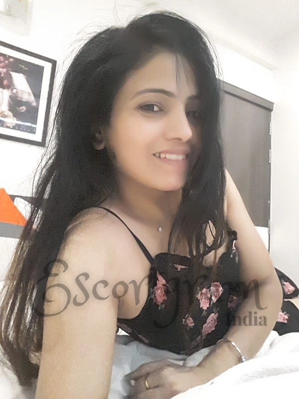 Call Girl MUMBAI Rajni Vishwakarma