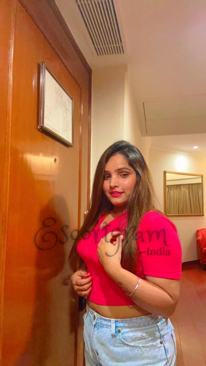 Call Girl Mumbai - Richa