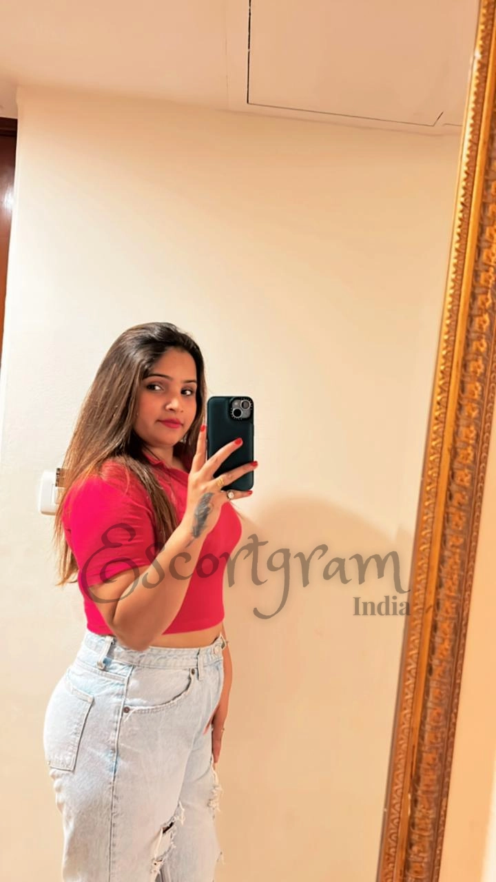 Call Girl MUMBAI Richa
