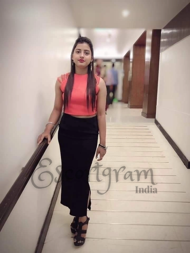 Call Girl MUMBAI Ritika Vasistha
