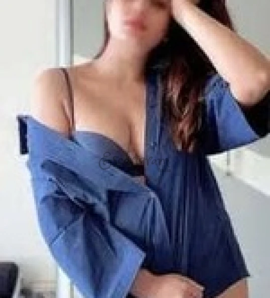 Call Girl Mumbai - Riya