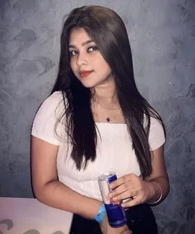 Call Girl Mumbai - Riya Sharma