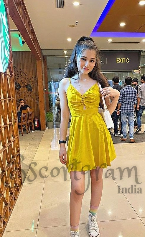 Call Girl Mumbai - Ruhi Singh