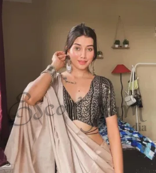 Call Girl MUMBAI Saloni Rathee
