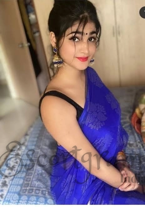 Call Girl Mumbai - Savita Karmarkar