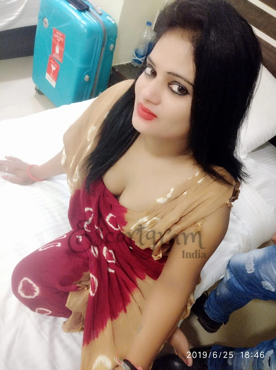 Call Girl MUMBAI Sheetal Yadav