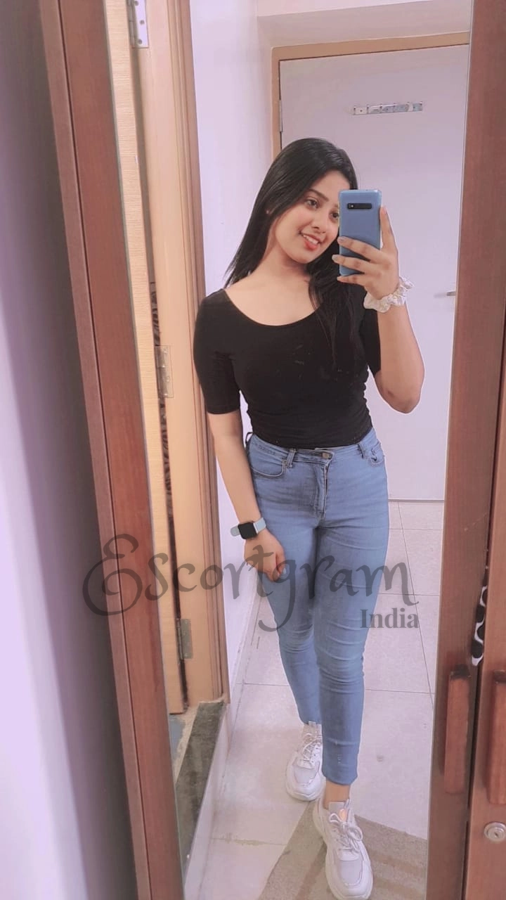 Call Girl Mumbai - Shikha