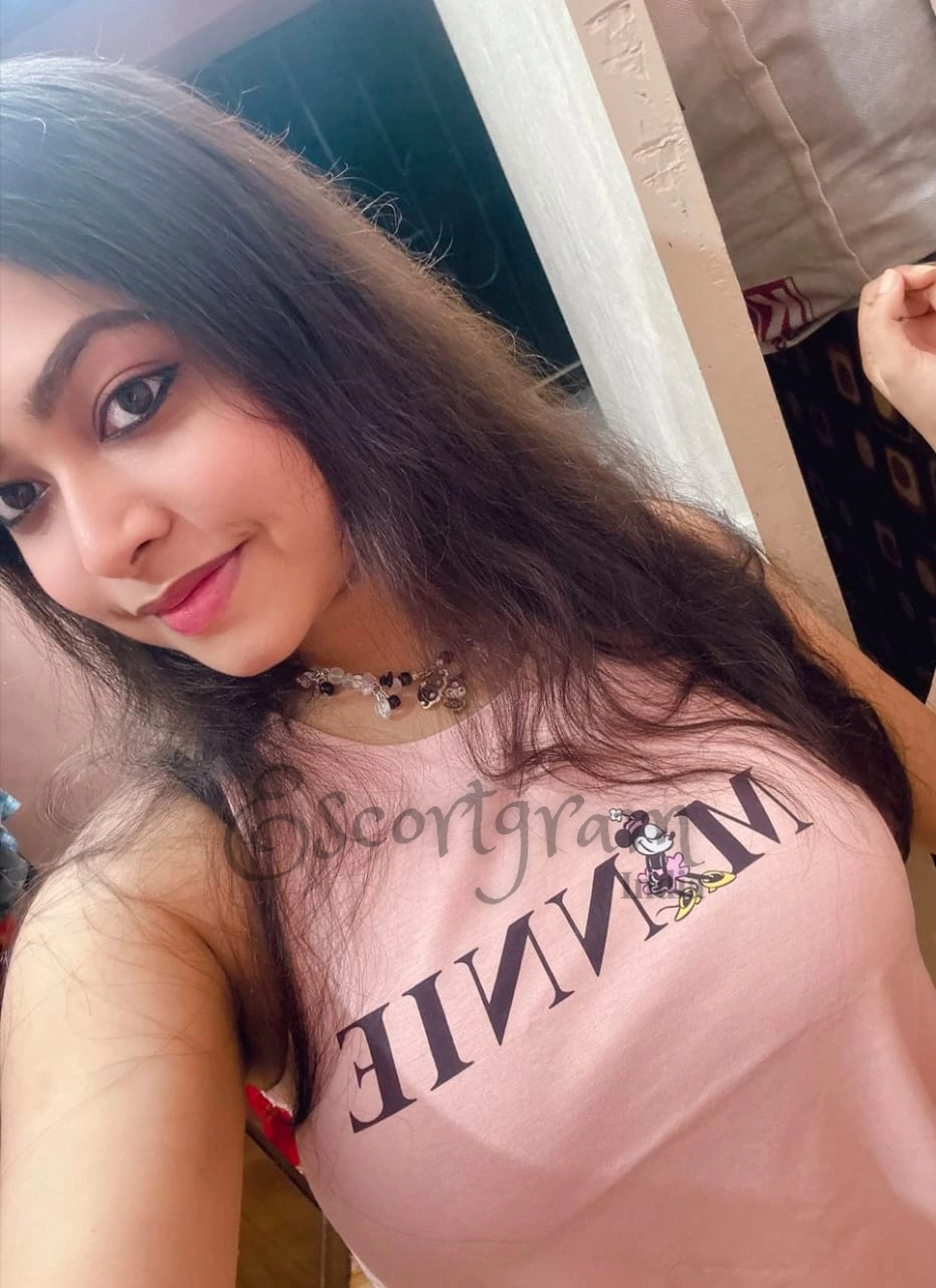 Call Girl MUMBAI Suman
