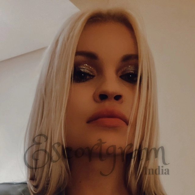 Call Girl MUMBAI Tanya