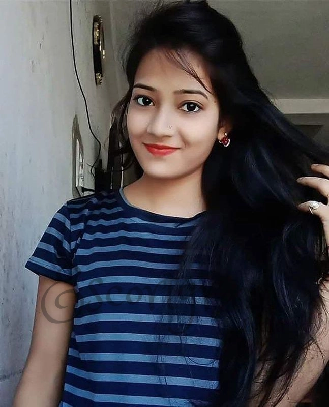 Call Girl MUMBAI Vidushi Arya