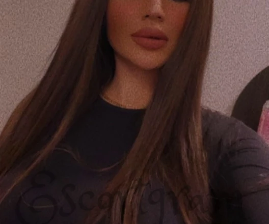 Nathalie photo 8