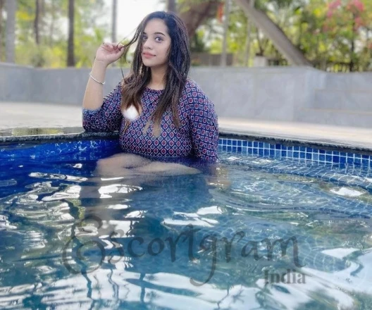 Call Girl DELHI Nandita - Gallery Image 2