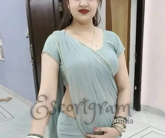 Call Girl DELHI Diya Tripathi - Gallery Image 1