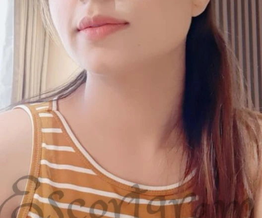 Call Girl DELHI Akansha