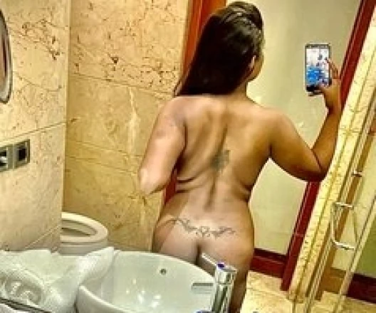 Call Girl DELHI Divina - Gallery Image 1