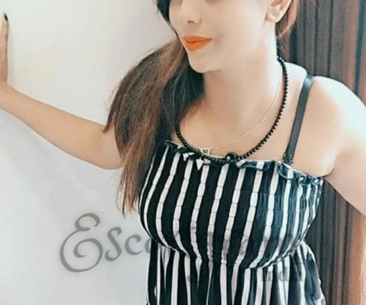 Call Girl DELHI Niharika - Gallery Image 1
