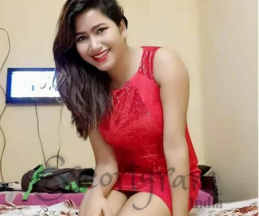 Call Girl DELHI Kanika Panday - Gallery Image 4