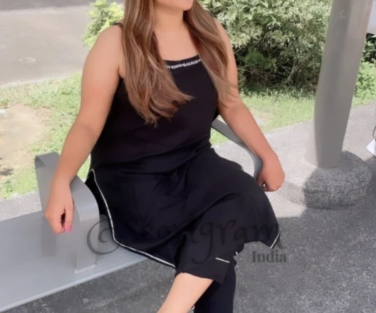 Call Girl DELHI Komal