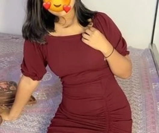 Call Girl DELHI Akshita