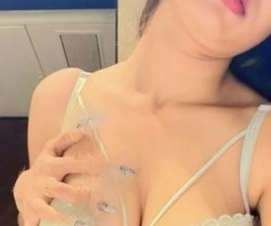 Call Girl DELHI Rajni Escort