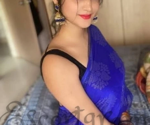 Call Girl Mumbai - Savita Karmarkar Escort