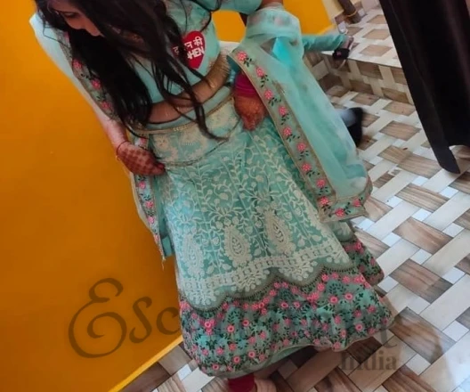 Call Girl DELHI Karnika Singh