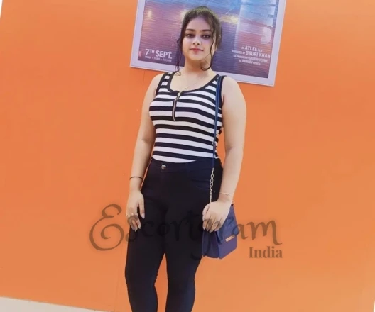 Call Girl DELHI Priyanka Mehra - Gallery Image 1