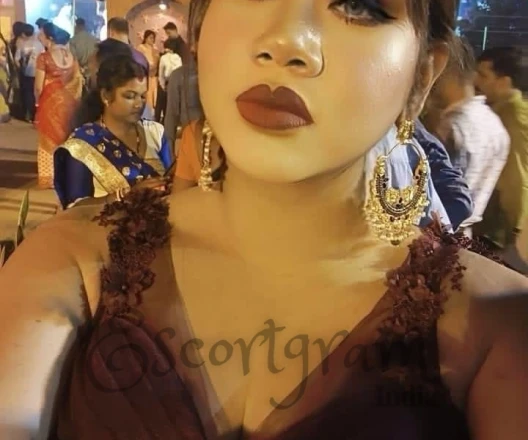 Call Girl DELHI Ayesha Khan
