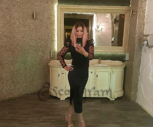 Call Girl DELHI Marina