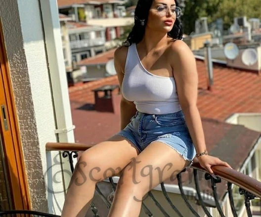 Call Girl DELHI Sofia - Gallery Image 1