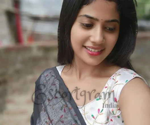 Call Girl DELHI Kavyaa Bisht