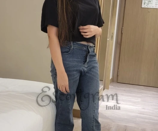 Call Girl DELHI Vanyaa Agarwal - Gallery Image 1
