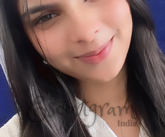 Call Girl DELHI Reena