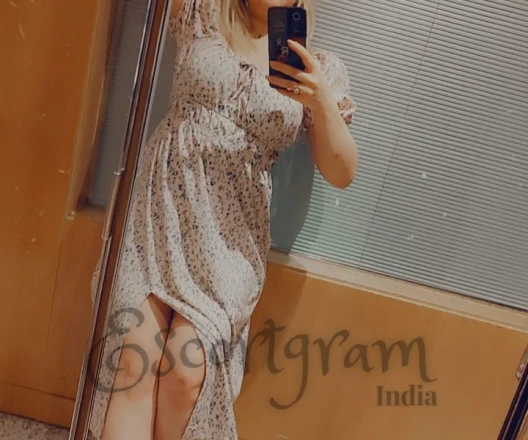 Call Girl DELHI Roza - Gallery Image 1