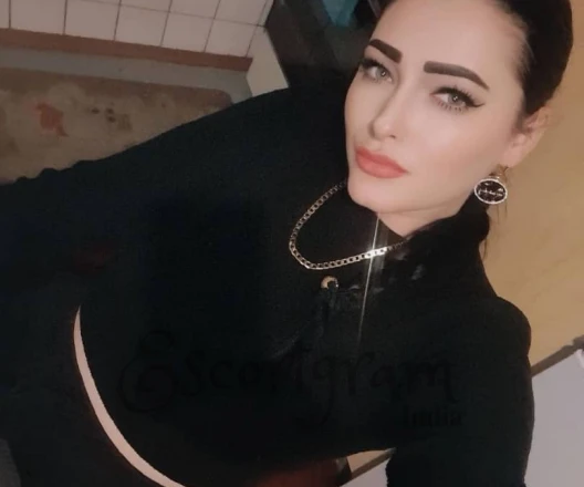 Call Girl DELHI Diania - Gallery Image 1