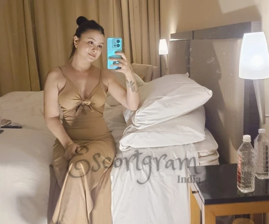 Call Girl DELHI Reena
