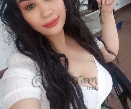 Call Girl DELHI Yasmin - Gallery Image 4