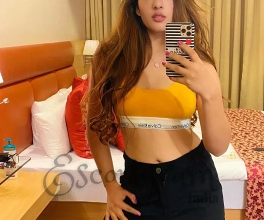Call Girl BANGALORE Poonam Tyagi - Gallery Image 1