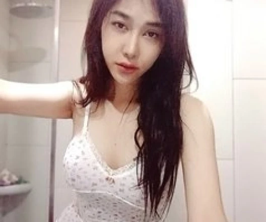 Call Girl DELHI Asian - Gallery Image 1