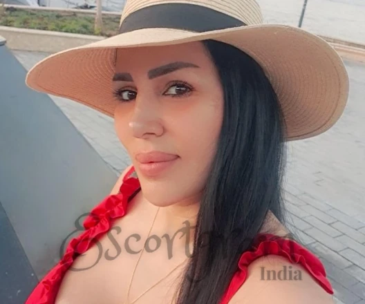 Call Girl BANGALORE Caroline - Gallery Image 3